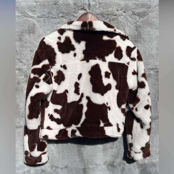 EUC WoWo Women's Cow Print Faux Fur Jacket Size Small - Picture 6 of 8